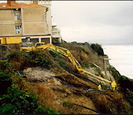 Forage légèrement montant à l’odex – Falaise Biarritz (64)