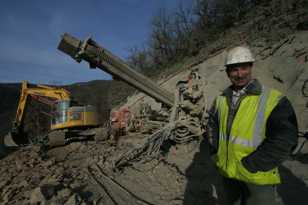 foreuse hydraulique - chantier RD 31