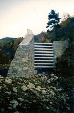 Building of torrential lava guards – Pyrénées